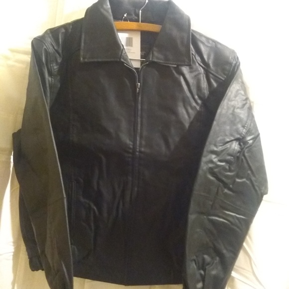 Leather jacket - Picture 8 of 8